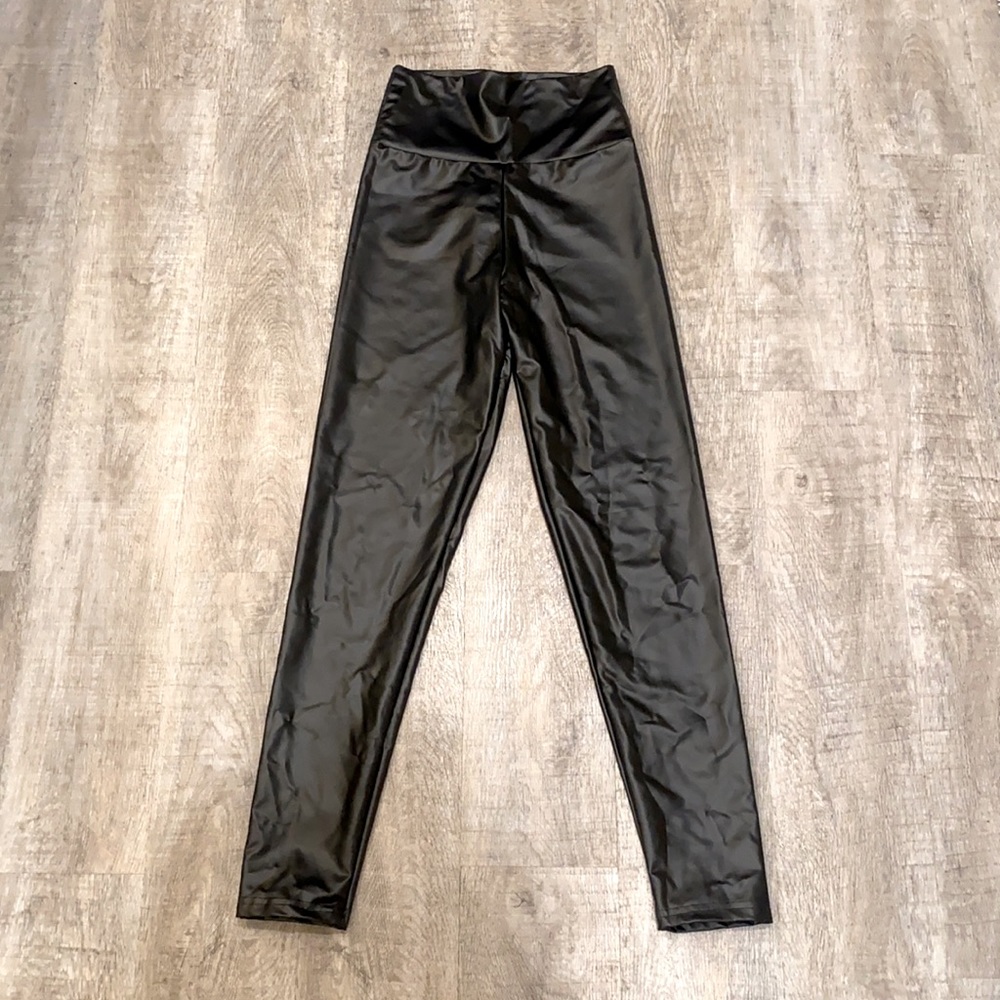 Faux Leather leggings